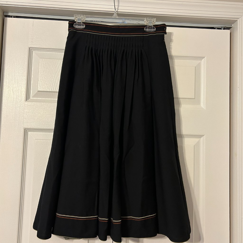 Womens Vintage Perry Trachten Sz 40 Black Wool Fully Lined Pleated Midi Skirt